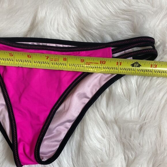 Victoria’s Secret The Strappy Cheekey bikini bottom size S - Picture 4 of 5